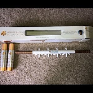 Ashley Black FasciaBlaster and Bonus oils